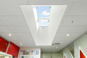 glass skylight mullion